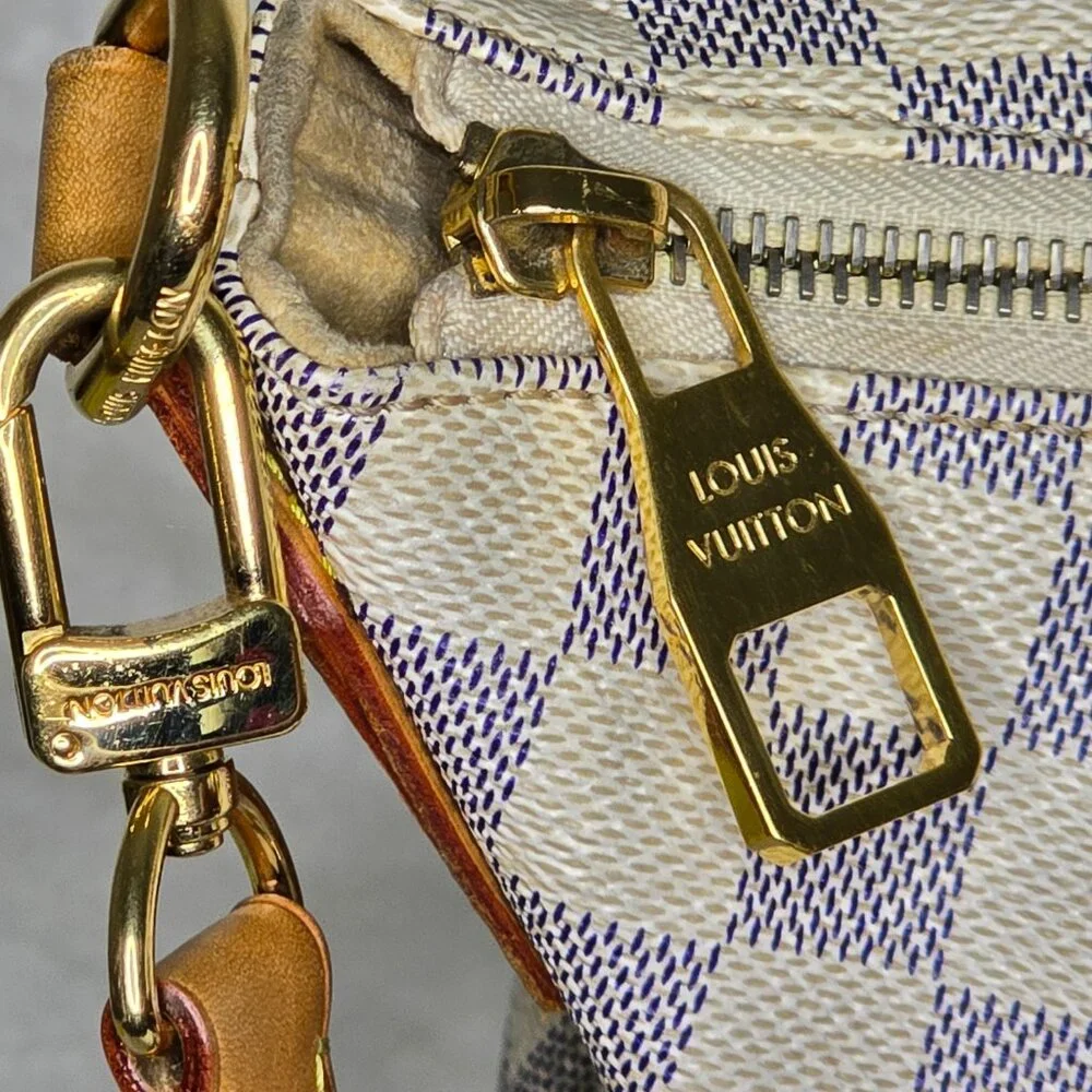LOUIS VUITTON Azur Damier Evora MM